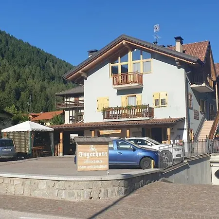 Guest house Jaegerhaus 3*