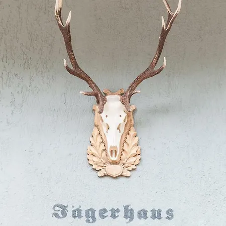 Jaegerhaus 3*
